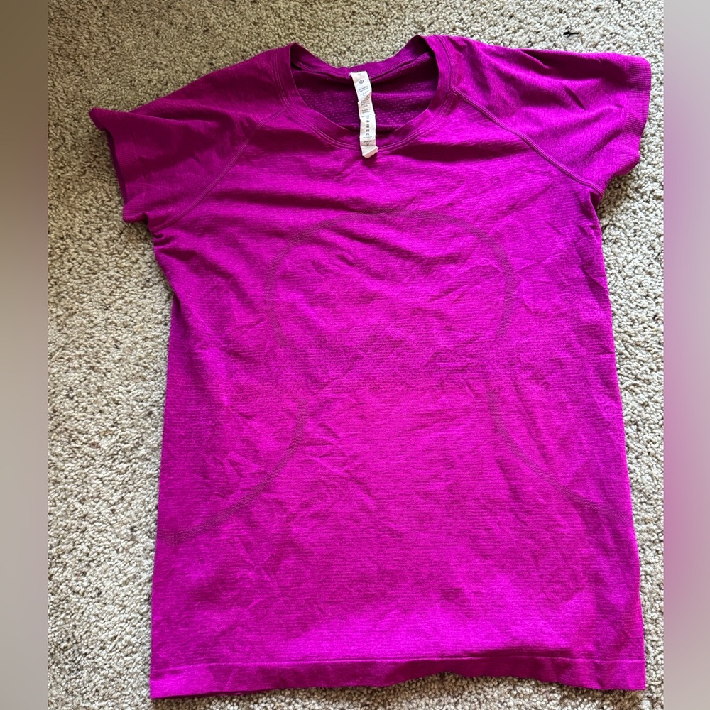 Lululemon Magenta Swiftly Athletic Tee